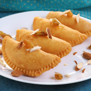 Gujiya